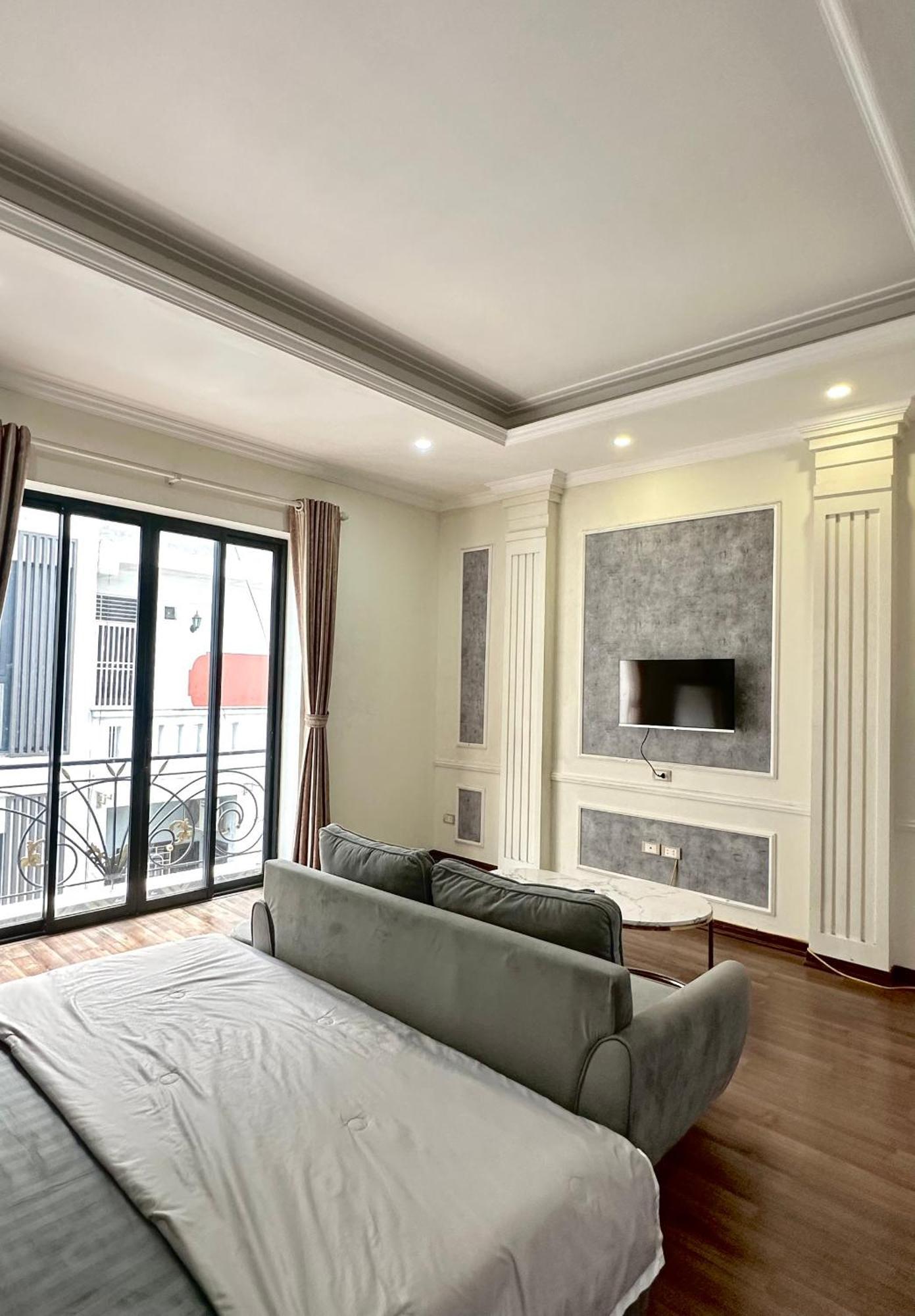 B&o - 40m Large Room, Full Amenity, Peaceful Apartment