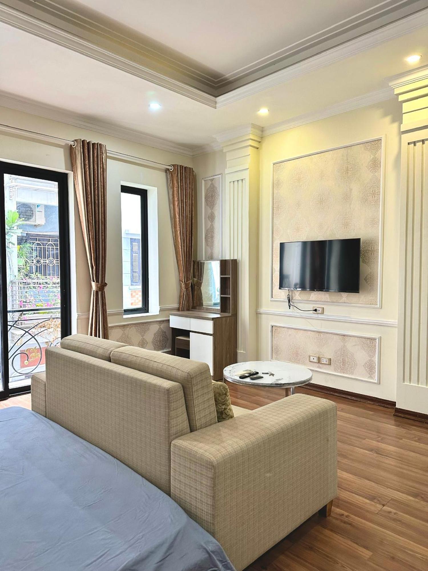 Apartment B&o - 40m Large Room, Full Amenity, Peaceful Hanoi